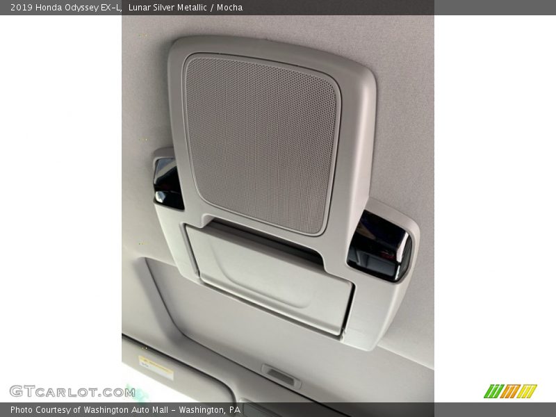 Lunar Silver Metallic / Mocha 2019 Honda Odyssey EX-L