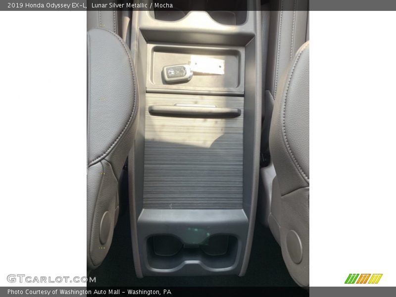 Lunar Silver Metallic / Mocha 2019 Honda Odyssey EX-L