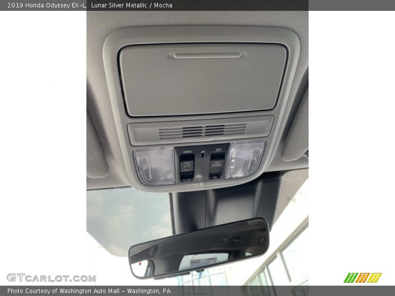 Lunar Silver Metallic / Mocha 2019 Honda Odyssey EX-L