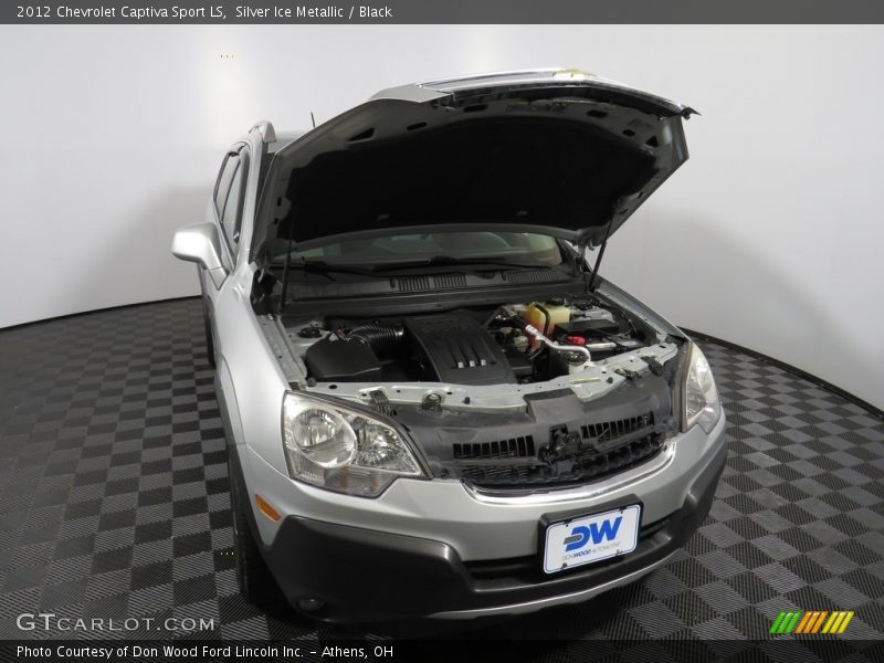 Silver Ice Metallic / Black 2012 Chevrolet Captiva Sport LS