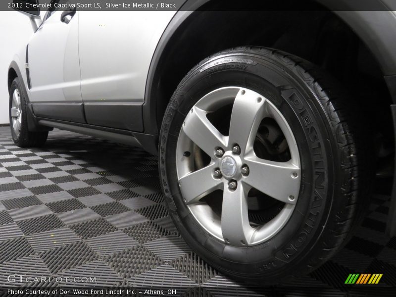Silver Ice Metallic / Black 2012 Chevrolet Captiva Sport LS