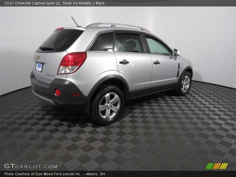 Silver Ice Metallic / Black 2012 Chevrolet Captiva Sport LS