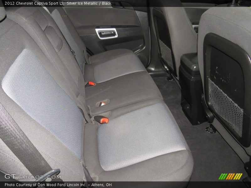 Silver Ice Metallic / Black 2012 Chevrolet Captiva Sport LS