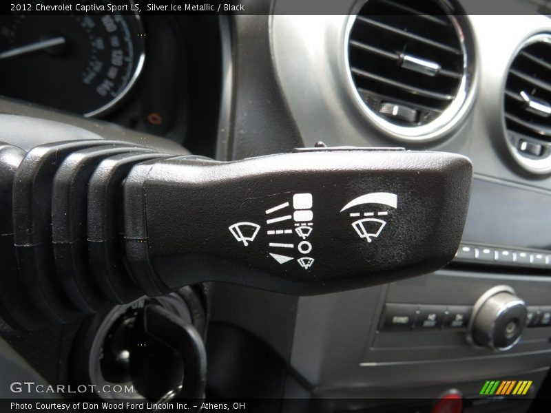 Silver Ice Metallic / Black 2012 Chevrolet Captiva Sport LS