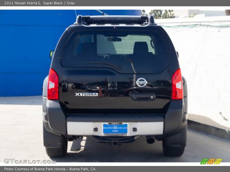 Super Black / Gray 2011 Nissan Xterra S
