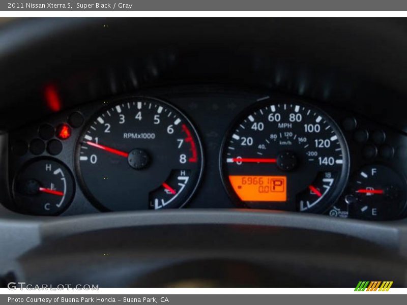 Super Black / Gray 2011 Nissan Xterra S