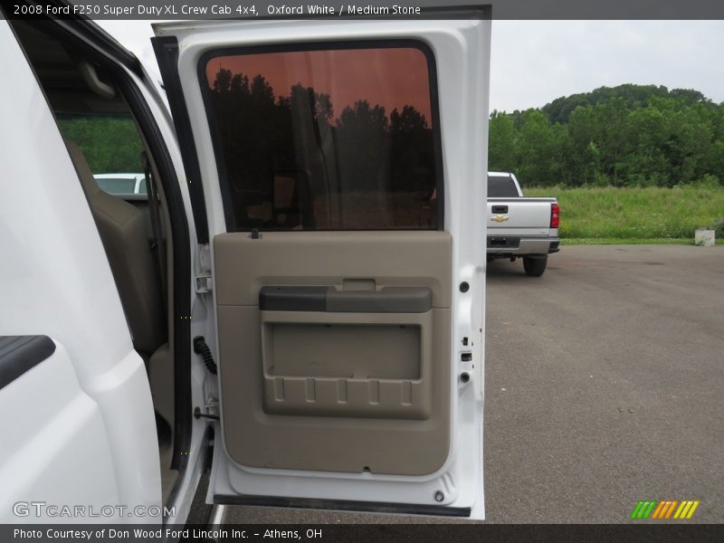 Oxford White / Medium Stone 2008 Ford F250 Super Duty XL Crew Cab 4x4