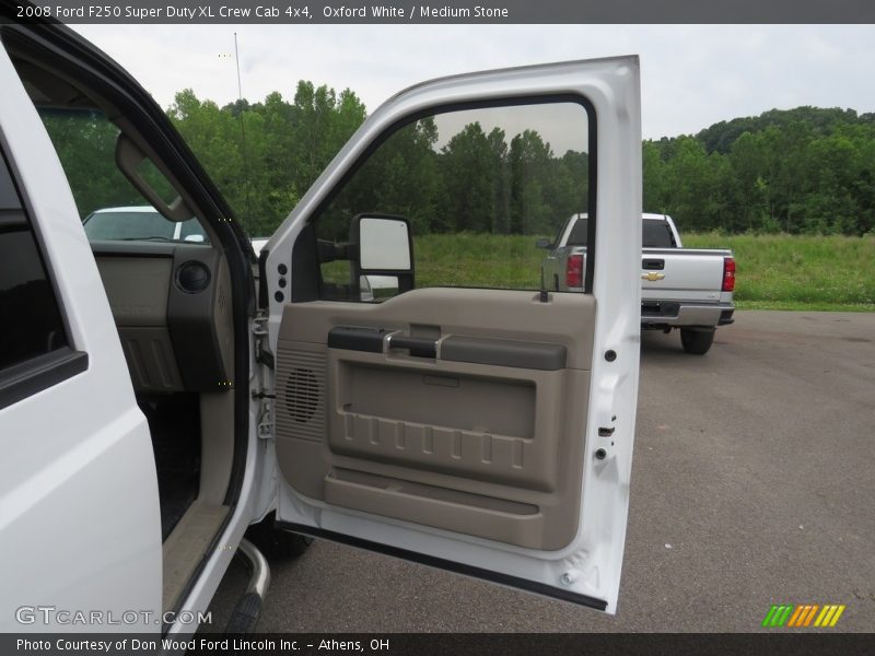 Oxford White / Medium Stone 2008 Ford F250 Super Duty XL Crew Cab 4x4