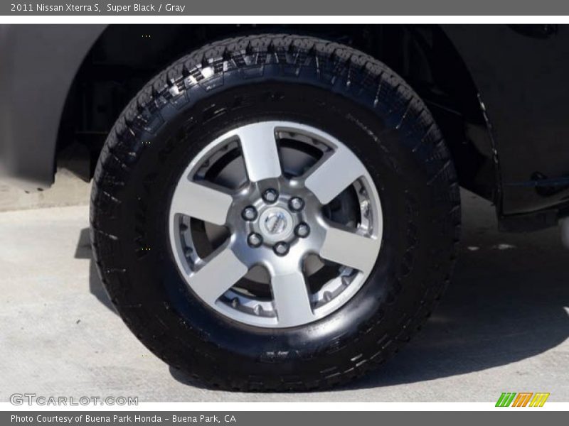 Super Black / Gray 2011 Nissan Xterra S