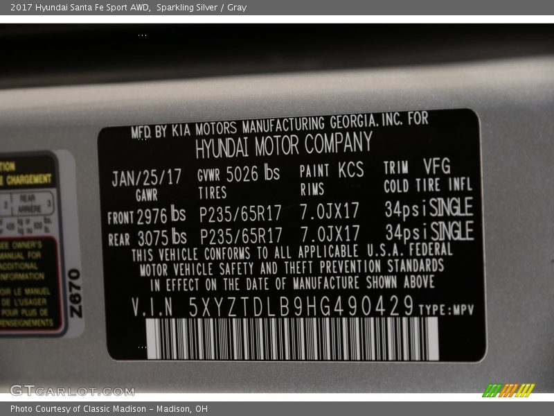 Sparkling Silver / Gray 2017 Hyundai Santa Fe Sport AWD