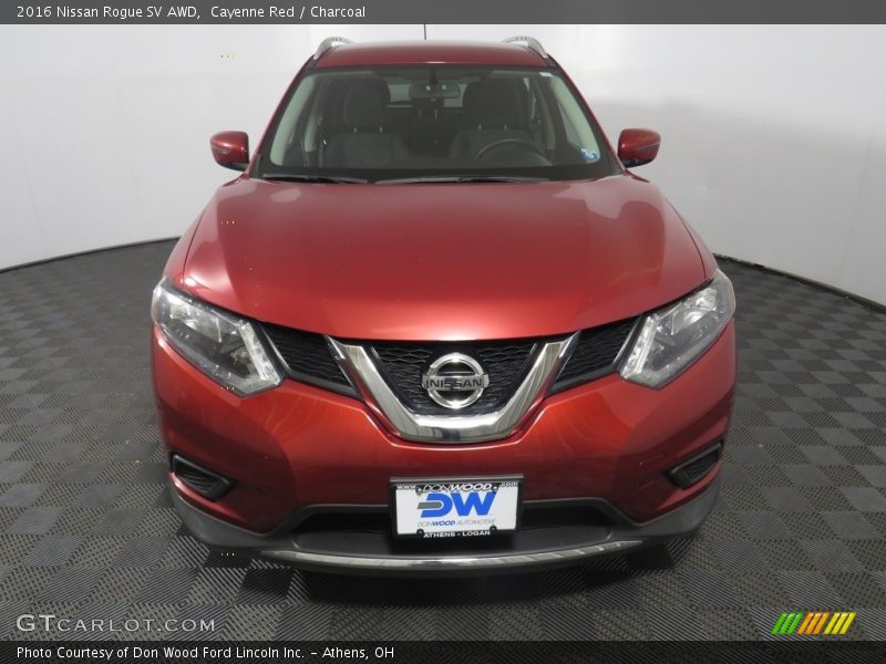 Cayenne Red / Charcoal 2016 Nissan Rogue SV AWD