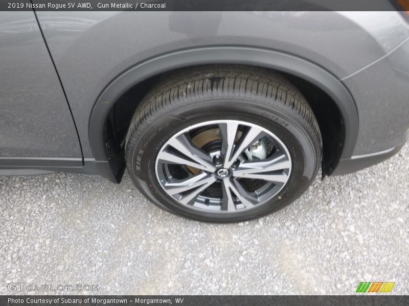 Gun Metallic / Charcoal 2019 Nissan Rogue SV AWD