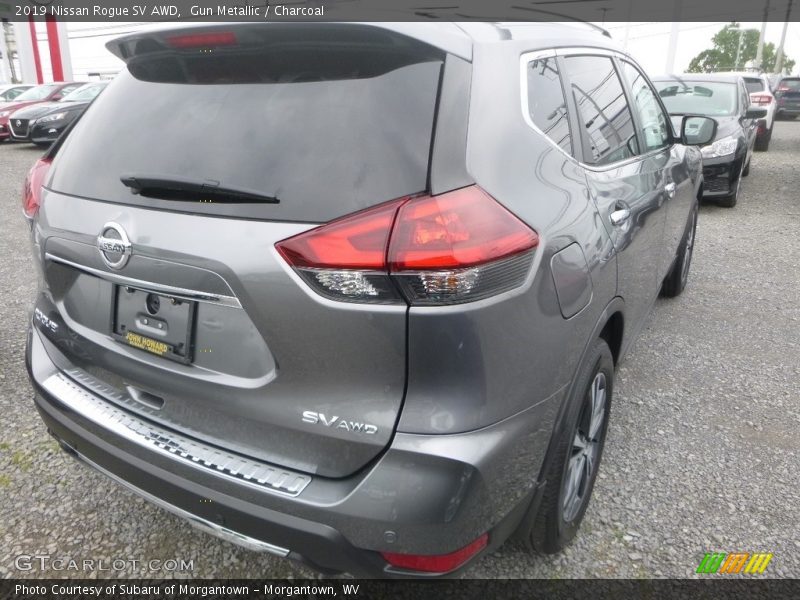 Gun Metallic / Charcoal 2019 Nissan Rogue SV AWD