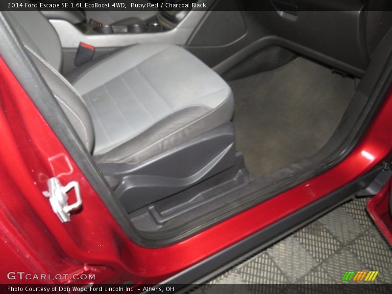 Ruby Red / Charcoal Black 2014 Ford Escape SE 1.6L EcoBoost 4WD