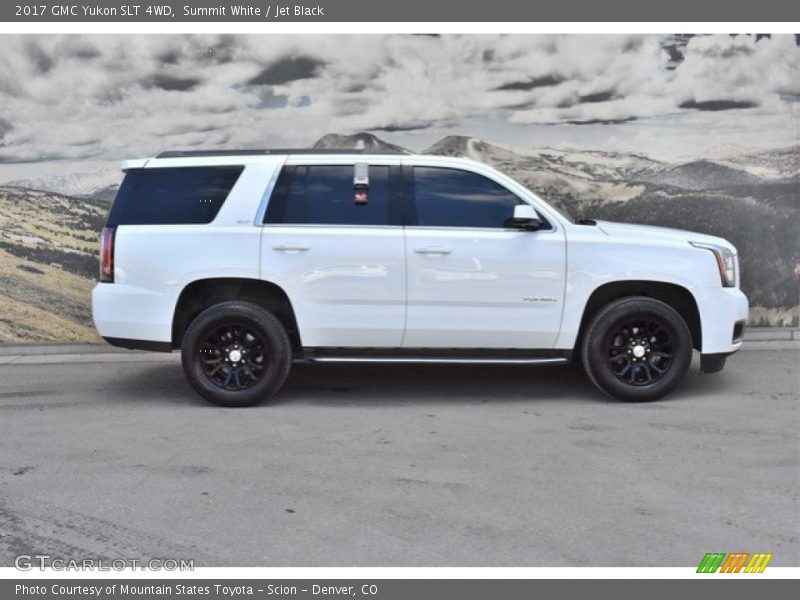 Summit White / Jet Black 2017 GMC Yukon SLT 4WD