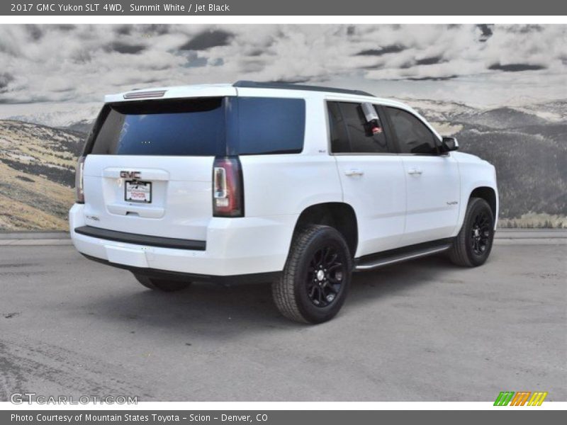 Summit White / Jet Black 2017 GMC Yukon SLT 4WD