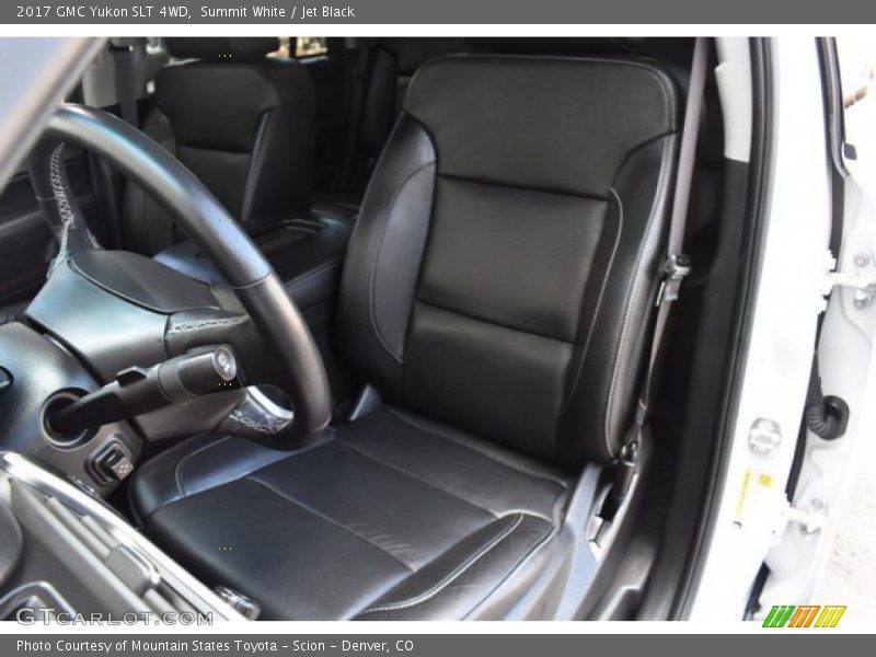 Summit White / Jet Black 2017 GMC Yukon SLT 4WD