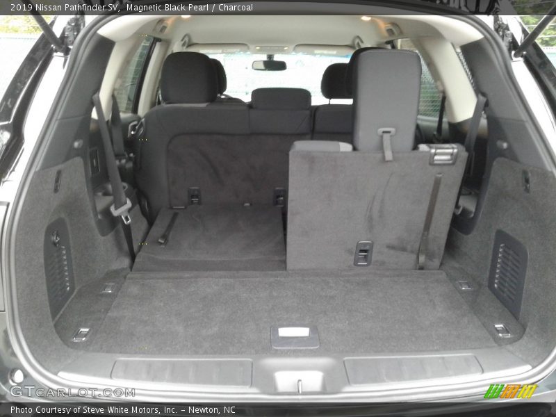 Magnetic Black Pearl / Charcoal 2019 Nissan Pathfinder SV