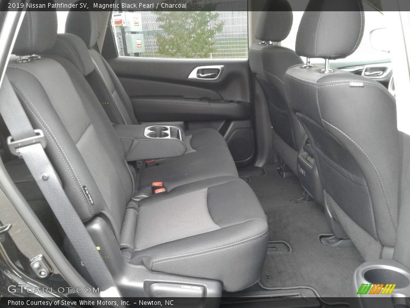 Magnetic Black Pearl / Charcoal 2019 Nissan Pathfinder SV