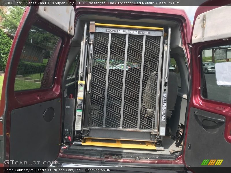 Dark Toreador Red Metallic / Medium Flint 2008 Ford E Series Van E350 Super Duty XLT 15 Passenger