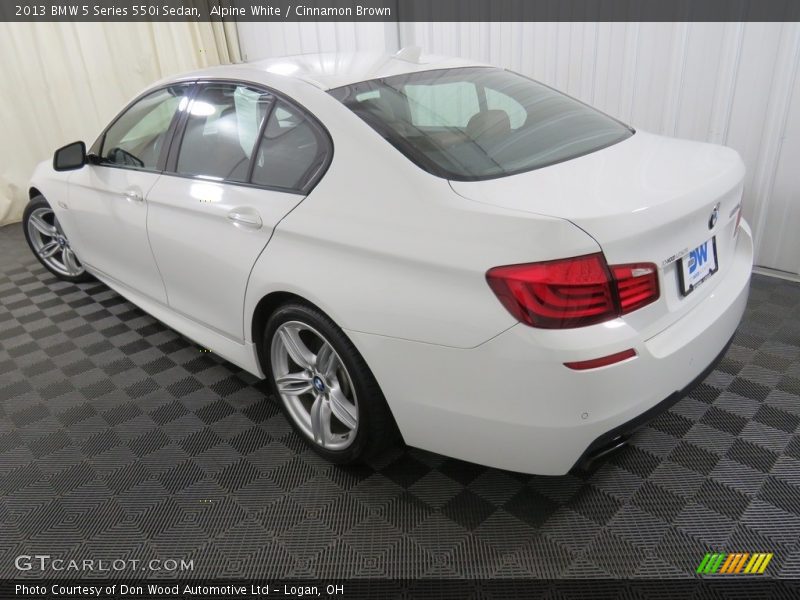 Alpine White / Cinnamon Brown 2013 BMW 5 Series 550i Sedan
