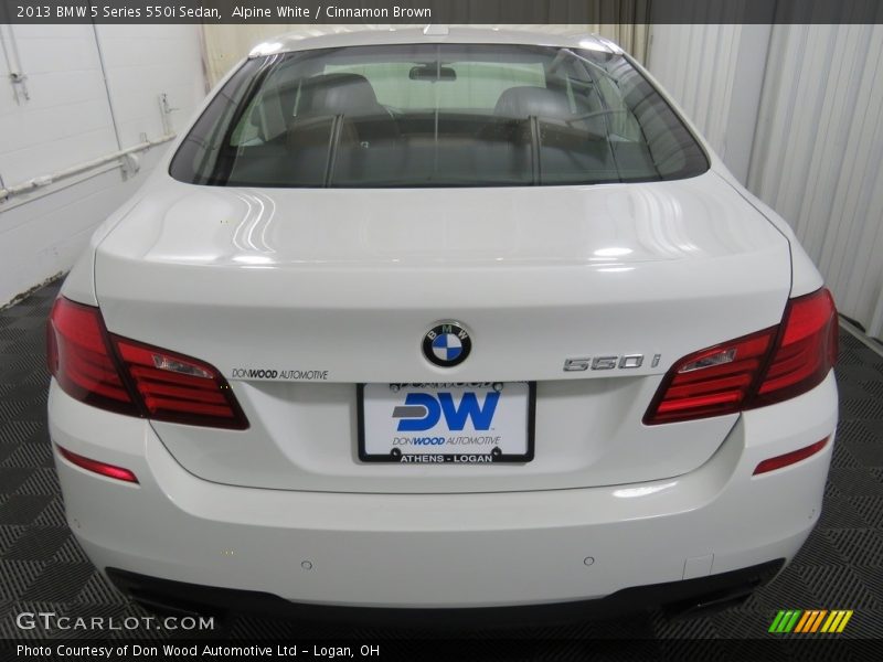 Alpine White / Cinnamon Brown 2013 BMW 5 Series 550i Sedan