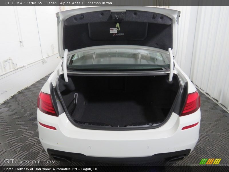 Alpine White / Cinnamon Brown 2013 BMW 5 Series 550i Sedan
