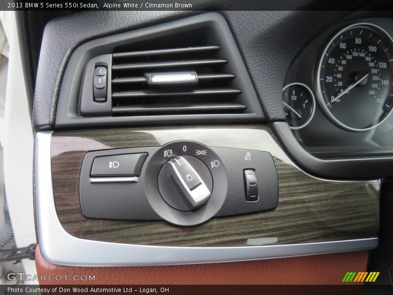 Alpine White / Cinnamon Brown 2013 BMW 5 Series 550i Sedan