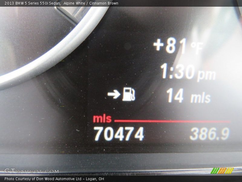 Alpine White / Cinnamon Brown 2013 BMW 5 Series 550i Sedan