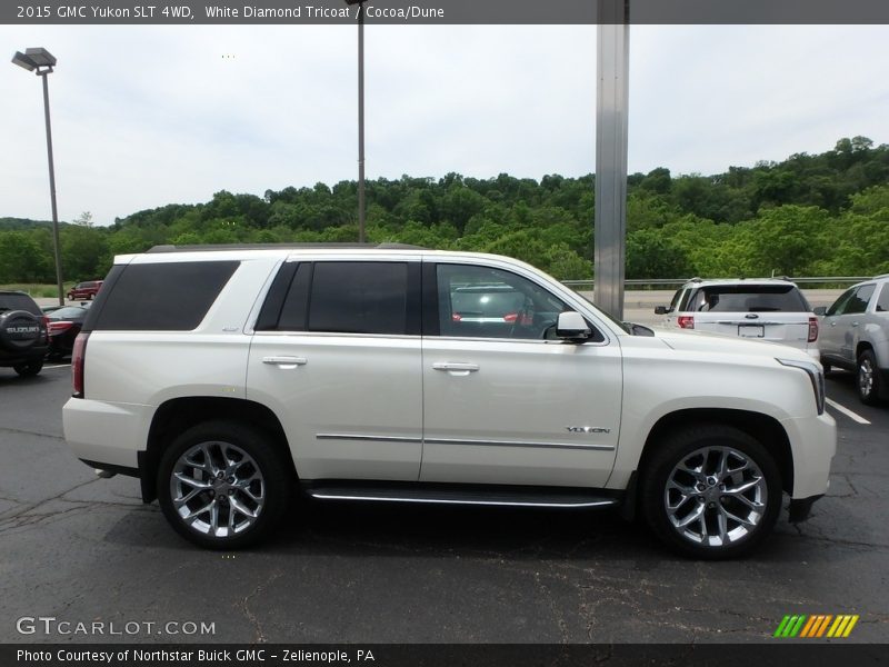 White Diamond Tricoat / Cocoa/Dune 2015 GMC Yukon SLT 4WD