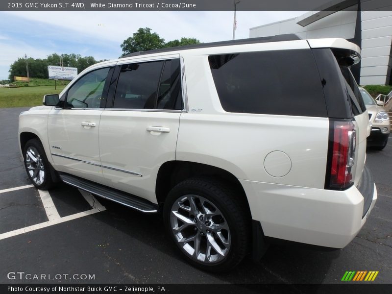 White Diamond Tricoat / Cocoa/Dune 2015 GMC Yukon SLT 4WD