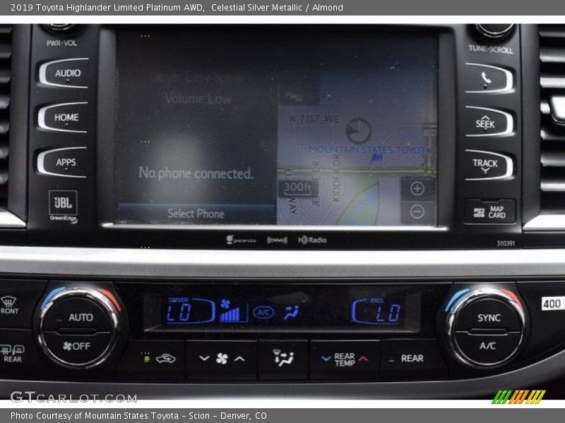 Celestial Silver Metallic / Almond 2019 Toyota Highlander Limited Platinum AWD