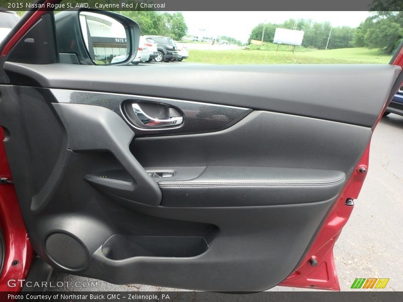 Cayenne Red / Charcoal 2015 Nissan Rogue SL AWD