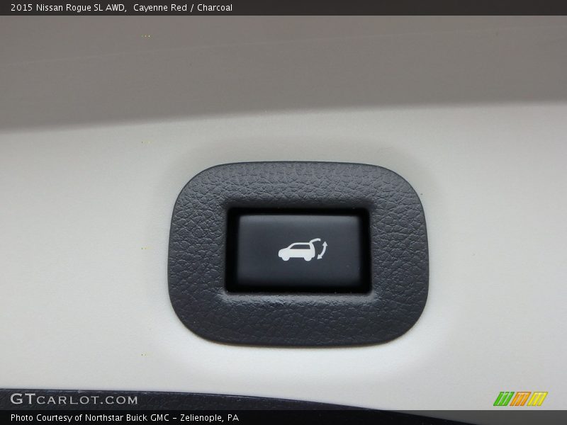 Cayenne Red / Charcoal 2015 Nissan Rogue SL AWD