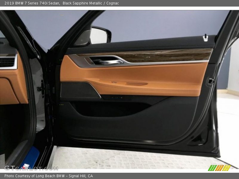 Black Sapphire Metallic / Cognac 2019 BMW 7 Series 740i Sedan
