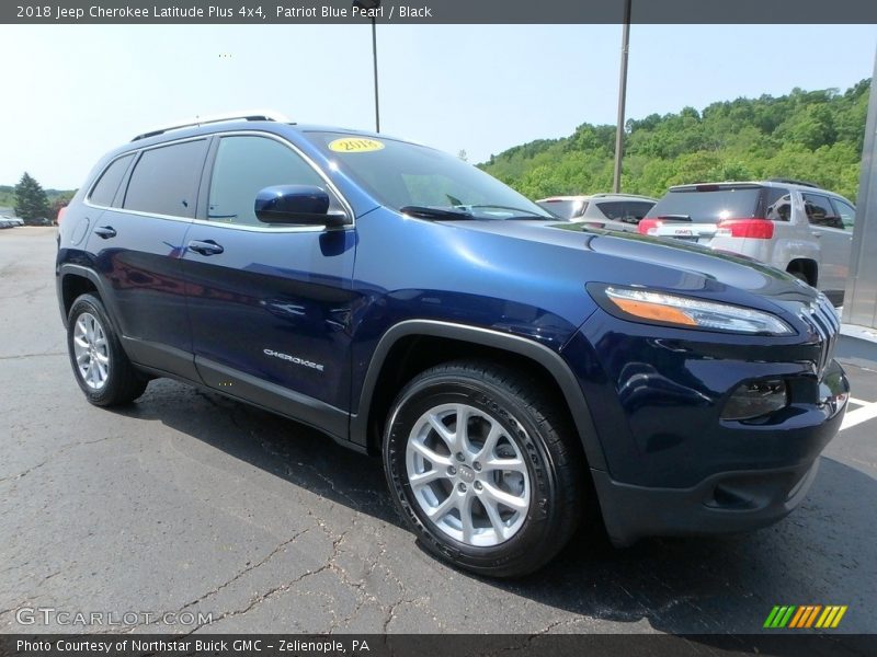 Patriot Blue Pearl / Black 2018 Jeep Cherokee Latitude Plus 4x4