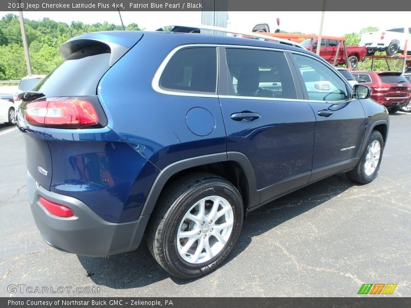 Patriot Blue Pearl / Black 2018 Jeep Cherokee Latitude Plus 4x4