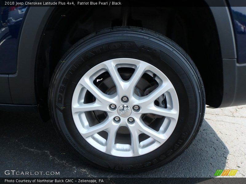 Patriot Blue Pearl / Black 2018 Jeep Cherokee Latitude Plus 4x4