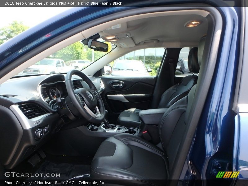 Patriot Blue Pearl / Black 2018 Jeep Cherokee Latitude Plus 4x4