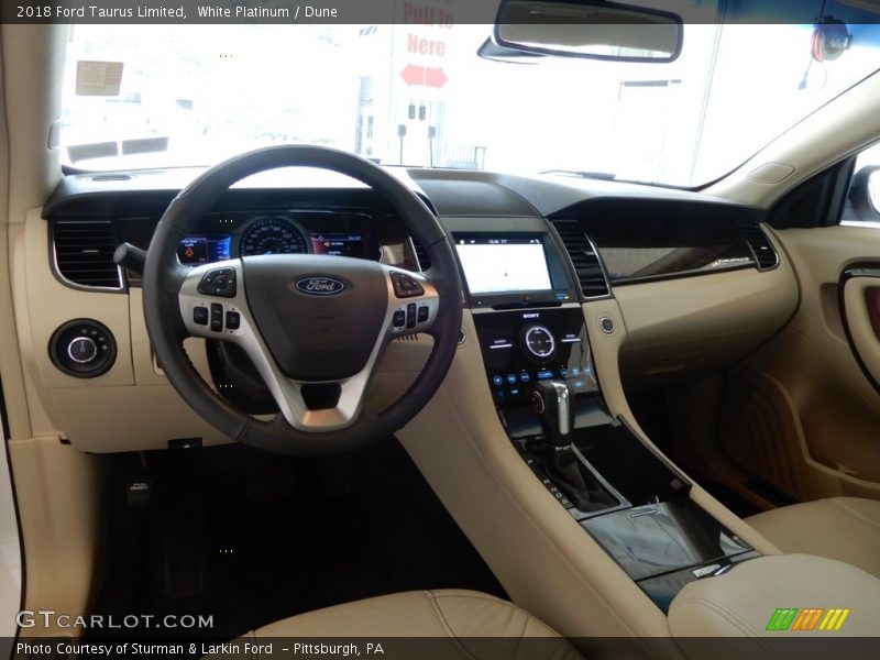White Platinum / Dune 2018 Ford Taurus Limited