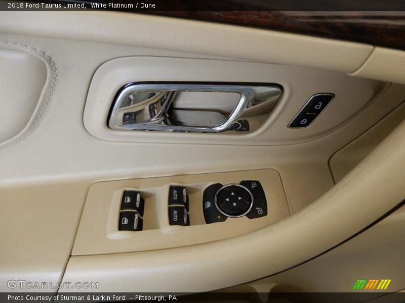 White Platinum / Dune 2018 Ford Taurus Limited
