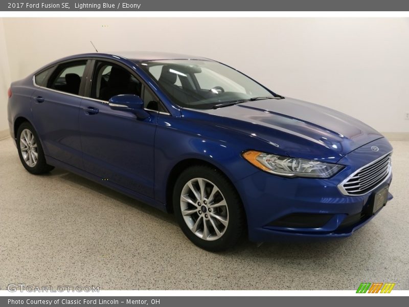 Lightning Blue / Ebony 2017 Ford Fusion SE