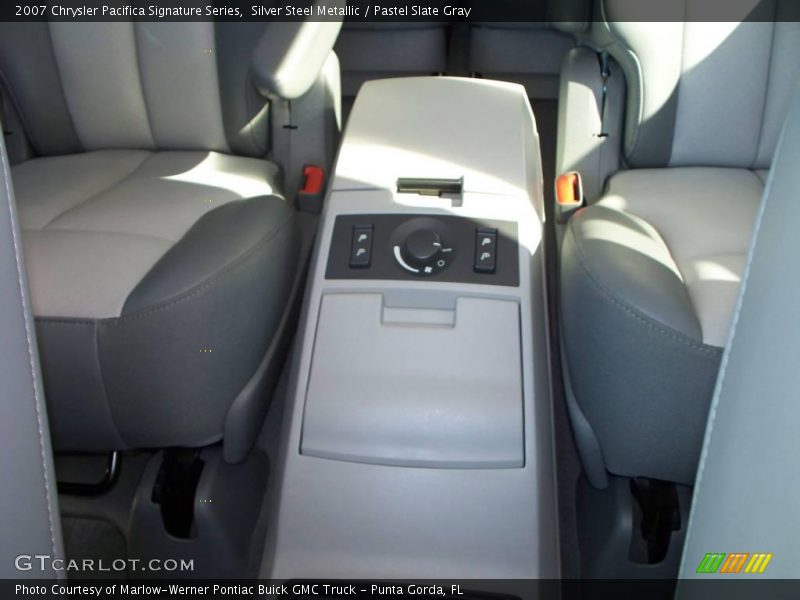 Silver Steel Metallic / Pastel Slate Gray 2007 Chrysler Pacifica Signature Series