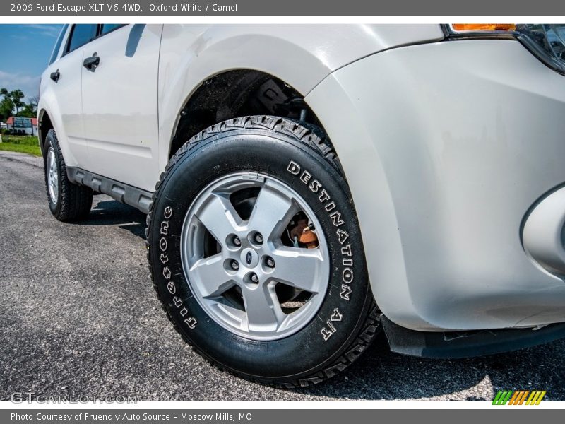 Oxford White / Camel 2009 Ford Escape XLT V6 4WD