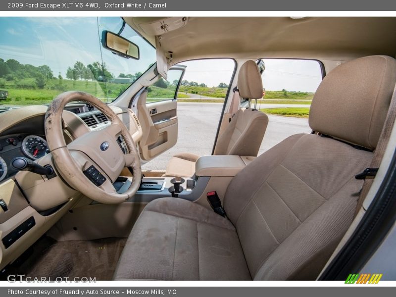 Oxford White / Camel 2009 Ford Escape XLT V6 4WD