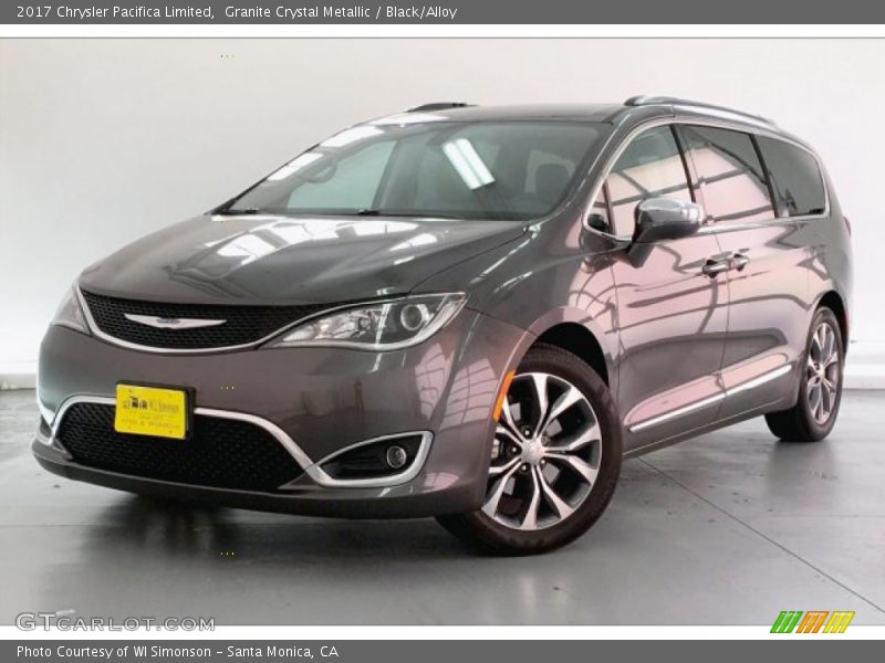 Granite Crystal Metallic / Black/Alloy 2017 Chrysler Pacifica Limited
