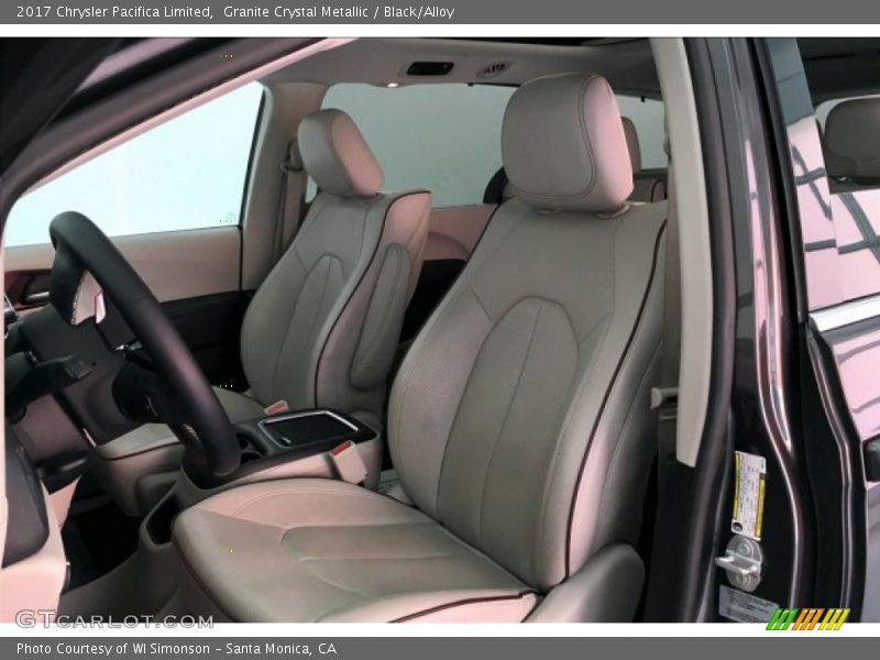 Granite Crystal Metallic / Black/Alloy 2017 Chrysler Pacifica Limited