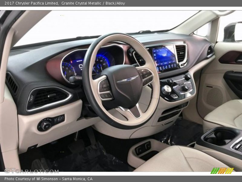 Granite Crystal Metallic / Black/Alloy 2017 Chrysler Pacifica Limited