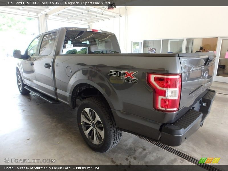 Magnetic / Sport Black/Red 2019 Ford F150 XL SuperCab 4x4