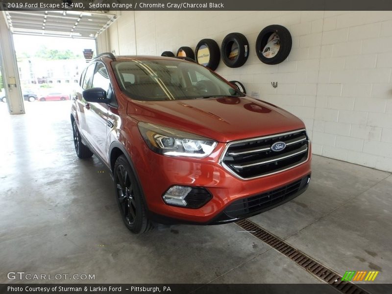 Sedona Orange / Chromite Gray/Charcoal Black 2019 Ford Escape SE 4WD